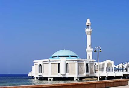 المسجد العائم في جدة